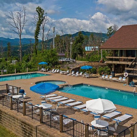 Mins To Gburg Sleeps 8 Hot Tub Arcade Area Pool Villa Gatlinburg Kültér fotó