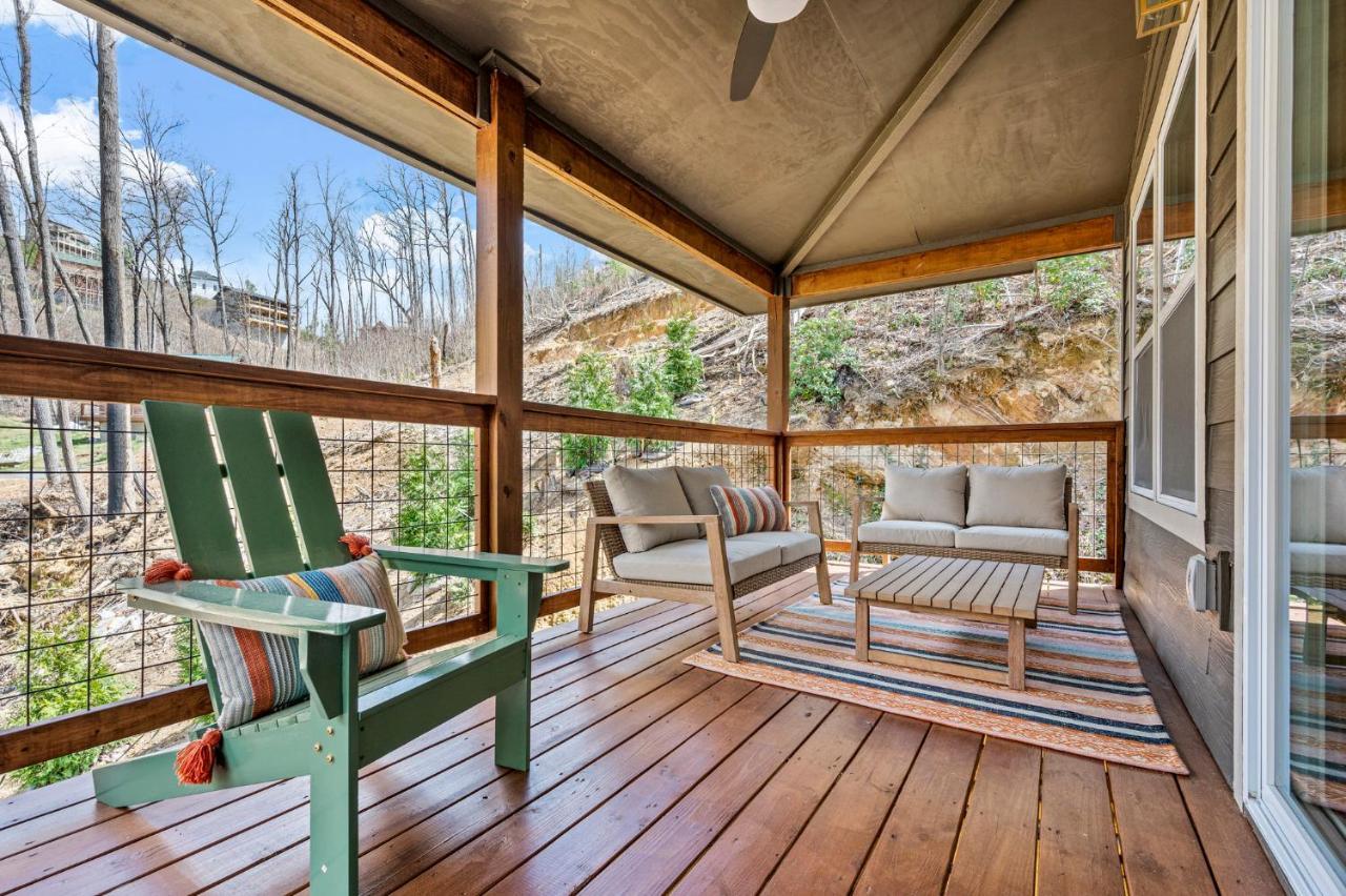 Mins To Gburg Sleeps 8 Hot Tub Arcade Area Pool Villa Gatlinburg Kültér fotó