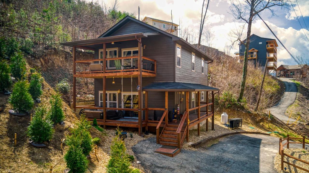 Mins To Gburg Sleeps 8 Hot Tub Arcade Area Pool Villa Gatlinburg Kültér fotó